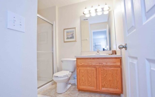 4563 Ada Lane 2596 4 Bedroom Townhouse by RedAwning