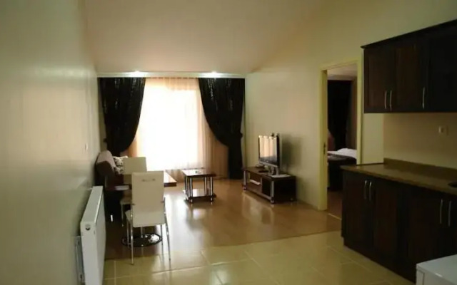 Elmali Hotel