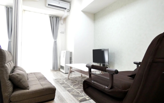 Alpha Square Minami 6 Jo 411