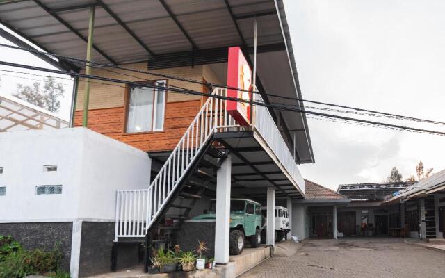 OYO 1765 Herman Homestay