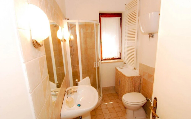Monte Malbe Charming Villa with Garden and Parking