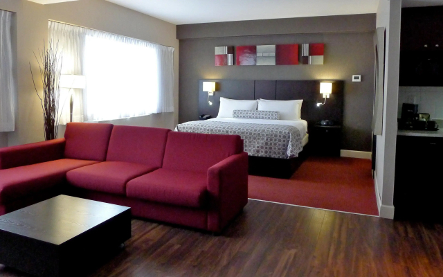 Armon Plaza Montreal Airport
