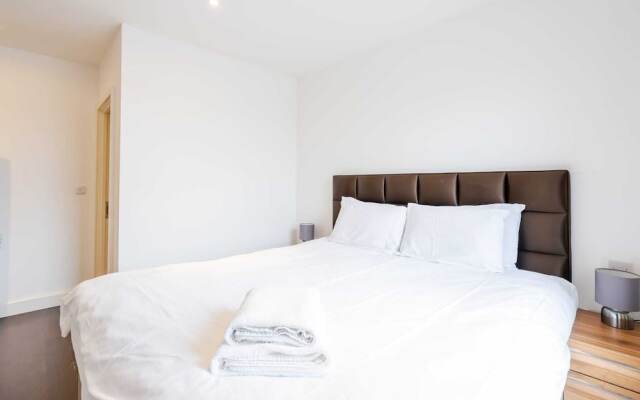 Beautiful 2-bed Apartment in London