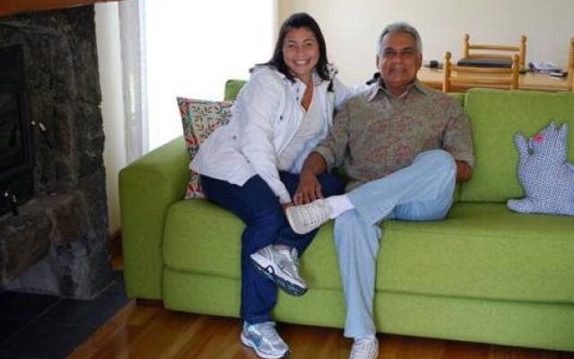 Frontera Pucon Hostel B&B