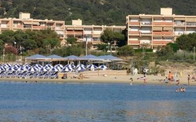 Apartment Rives De La Faviere