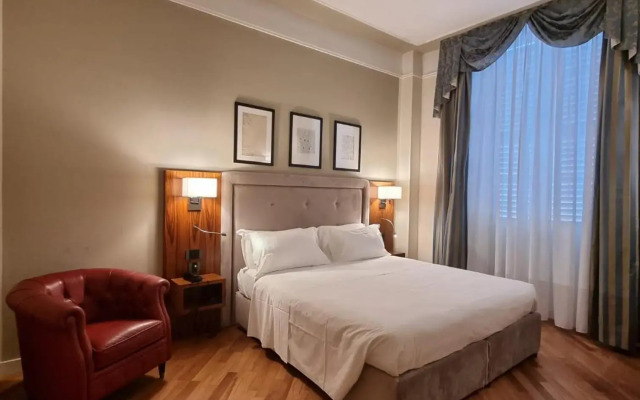 Hotel Embassy