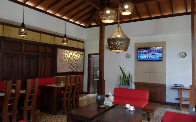 Puri Langenarjan Guest House