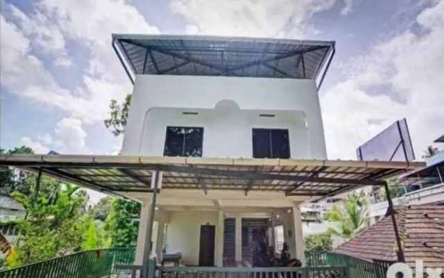 Nirupama Hotel Aluva