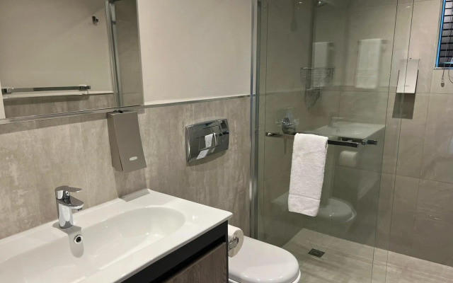 The Cycad Lodge & Chalets