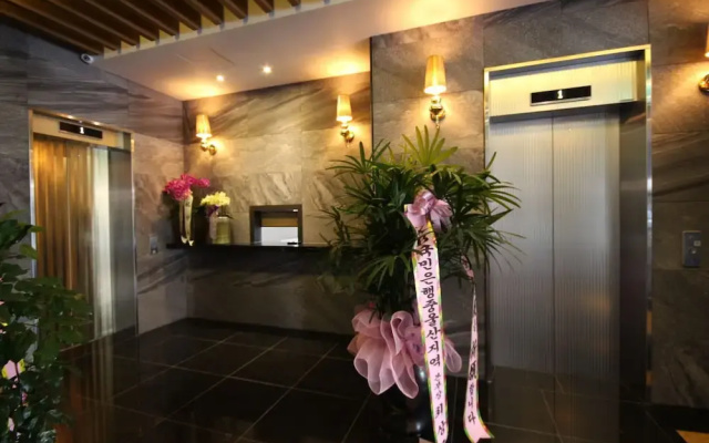 Ulsan Seongnam-Dong Hotel Marr