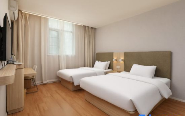 qingmu Hotel (Nanjing Banqiao Zhenxing Road)