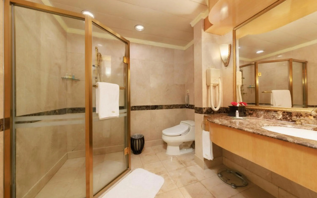 Grand Noble Hotel