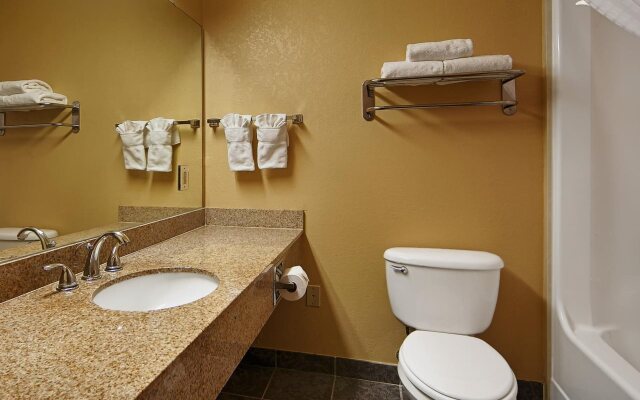 Texan Inn By OYO Beeville US-181