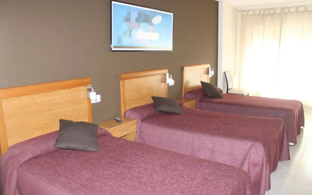Hostal DP Cristal