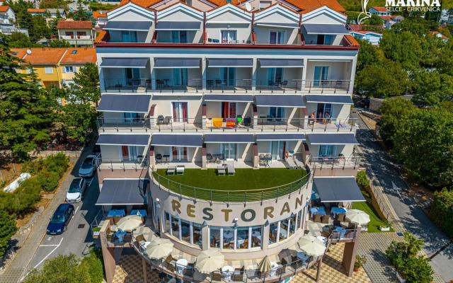 Hotel Marina