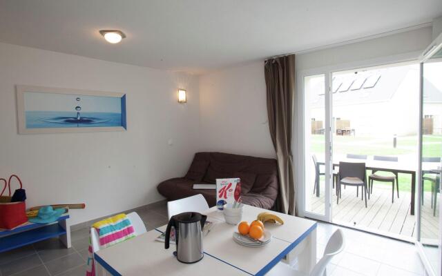 Neat Apartment Between Deauville and Cabourg