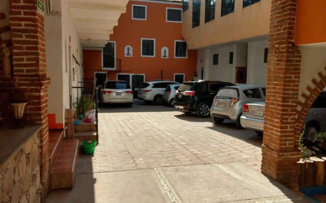 Hotel Hacienda Morales.