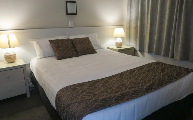 Fiesta Court Motel