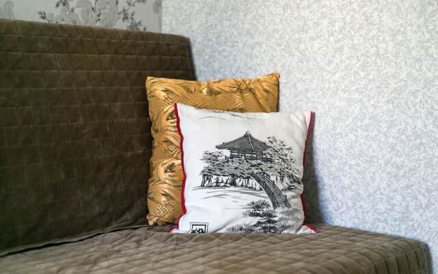 Apartment on Sedova 7-2