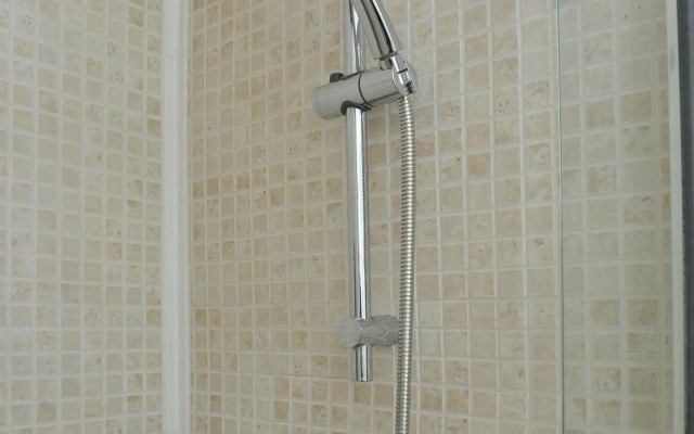 Hunters Wharf River View by Select SA