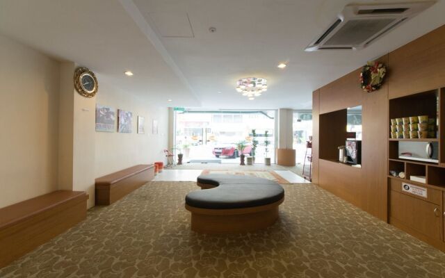 OYO 140 SH Hotel Pudu