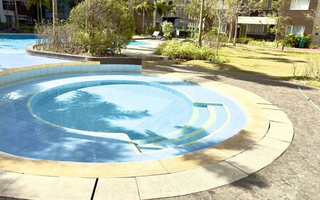 Blue Pool View 2Bedroom Avida33