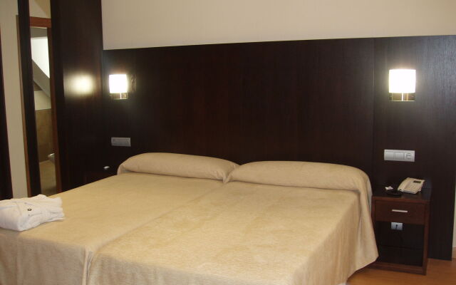 Hotel 44