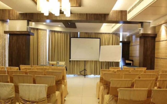 Room Maangta 211 - Thane West