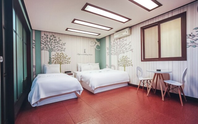 Chuncheon Aye Hotel