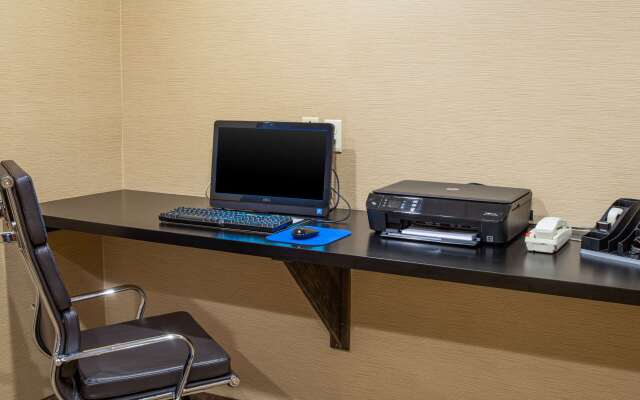 Comfort Inn Naugatuck-Shelton, CT