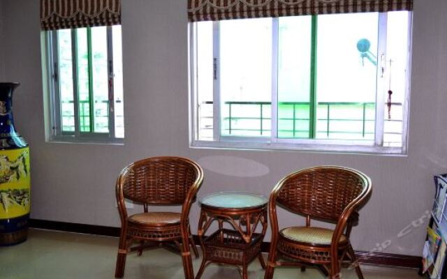 Yizhou Fenshi Hotel