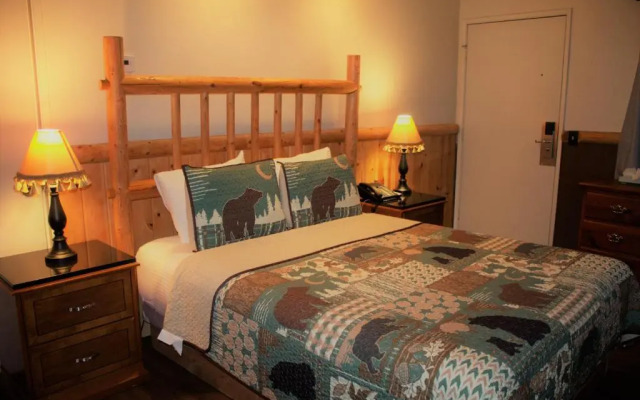 Rodeway Inn & Suites Fireside Lodge