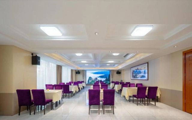 Fusion International Hotel