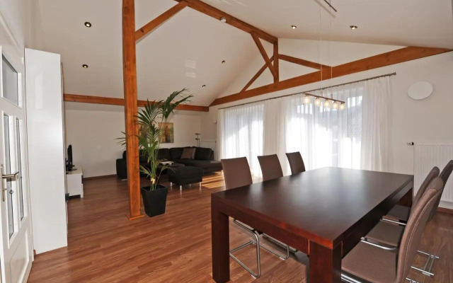 Ferienwohnung-Am-Kurpark-Wohnung-3-150qm