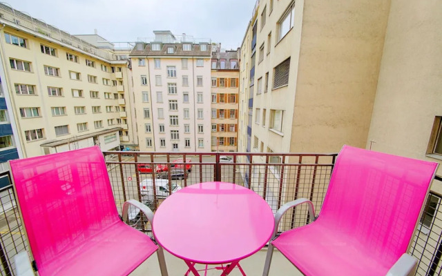 Hitrental City Apartments