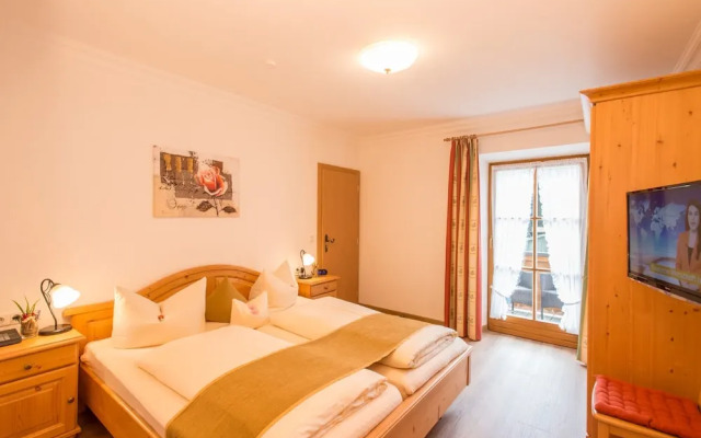 Hotel Alpspitz B&B