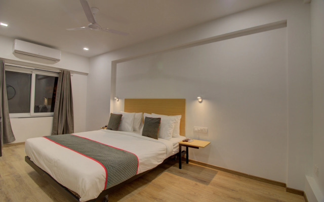 OYO Townhouse 092 Hotel Ashray Residency