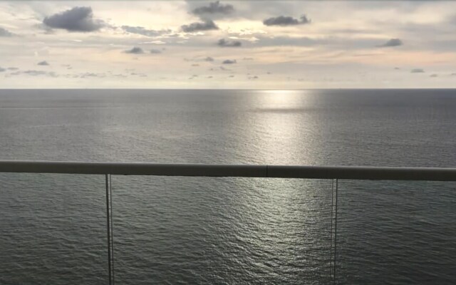 H2 Condominio Cartagena