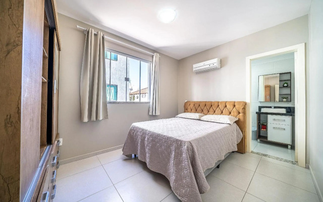 052 - Ótimo Custo Benefício na praia de Bombas