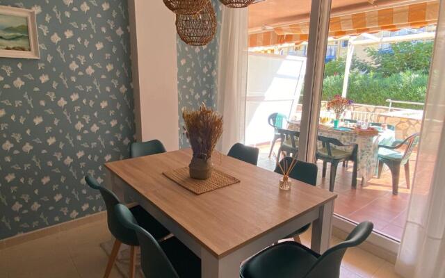 1ªLínea-50m de playa-210m2 utiles-BBQ privada-Vistas al mar-3 terrazas