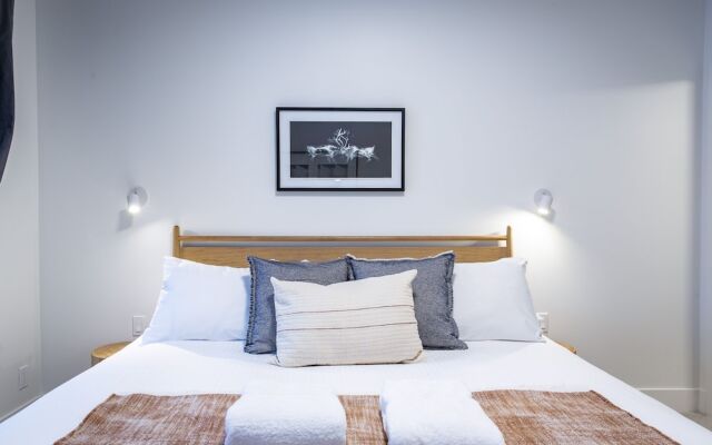 Tumbledown Condo By Revelstoke Vacations