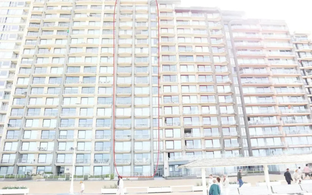 Apartment in Nieuwpoort by the Beach