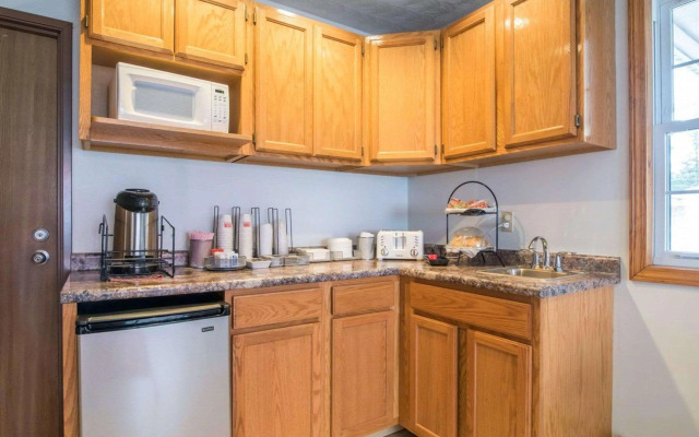 Econo Lodge St Albans