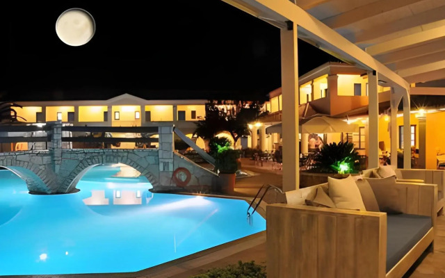 Karavostasi Beach Hotel