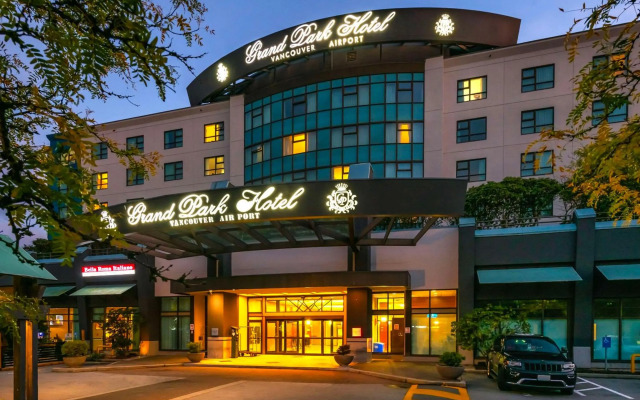 Grand Park Hotel Vancouver Airport, Ascend Hotel Collection