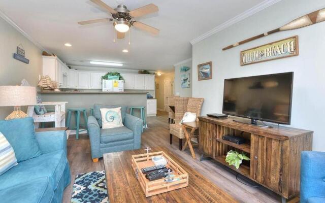 Ocean Walk 8103-Aqua Escape