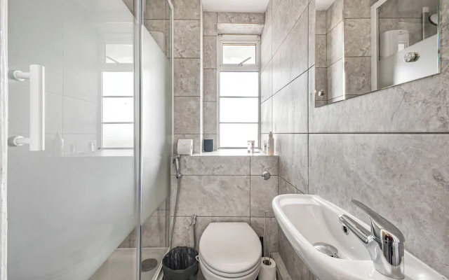 Amazing Location 3-bed In Paddington