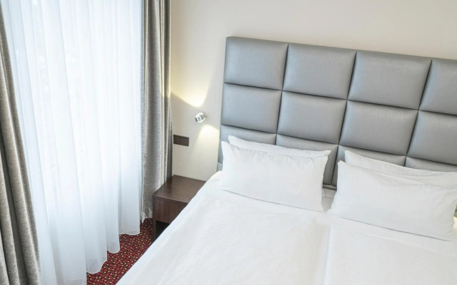 NP Hotel Königshof