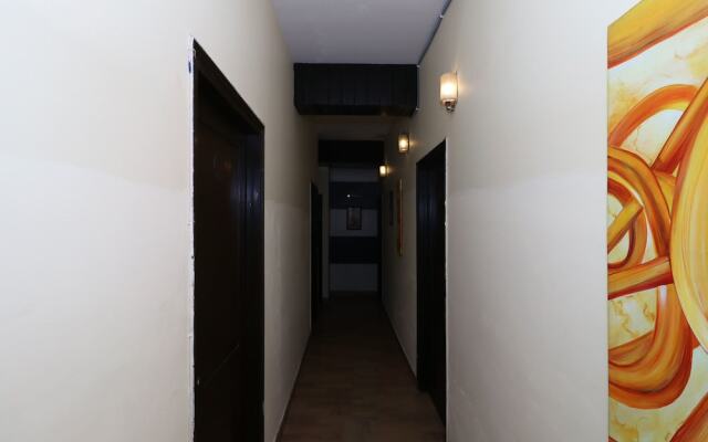 OYO 12477 DLF Phase 2