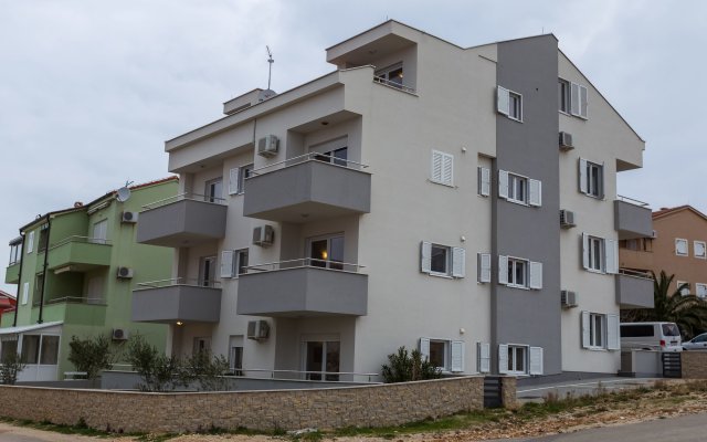 Apartments Adria